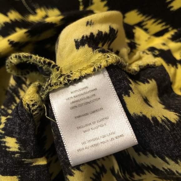 90s inspired romper - Picture 9 of 9